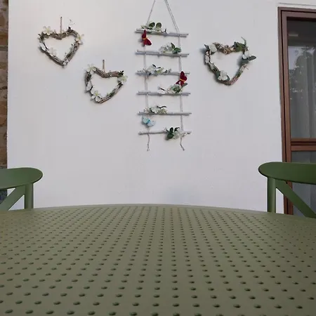 πραβιτάδικο Appartamento Arnaía