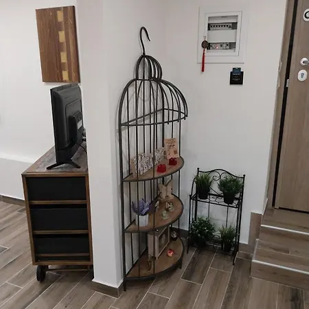 πραβιτάδικο Arnaía