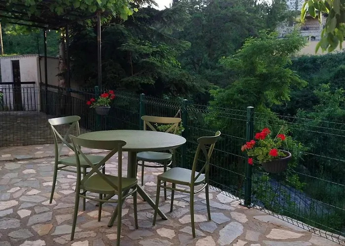 πραβιτάδικο Arnaia